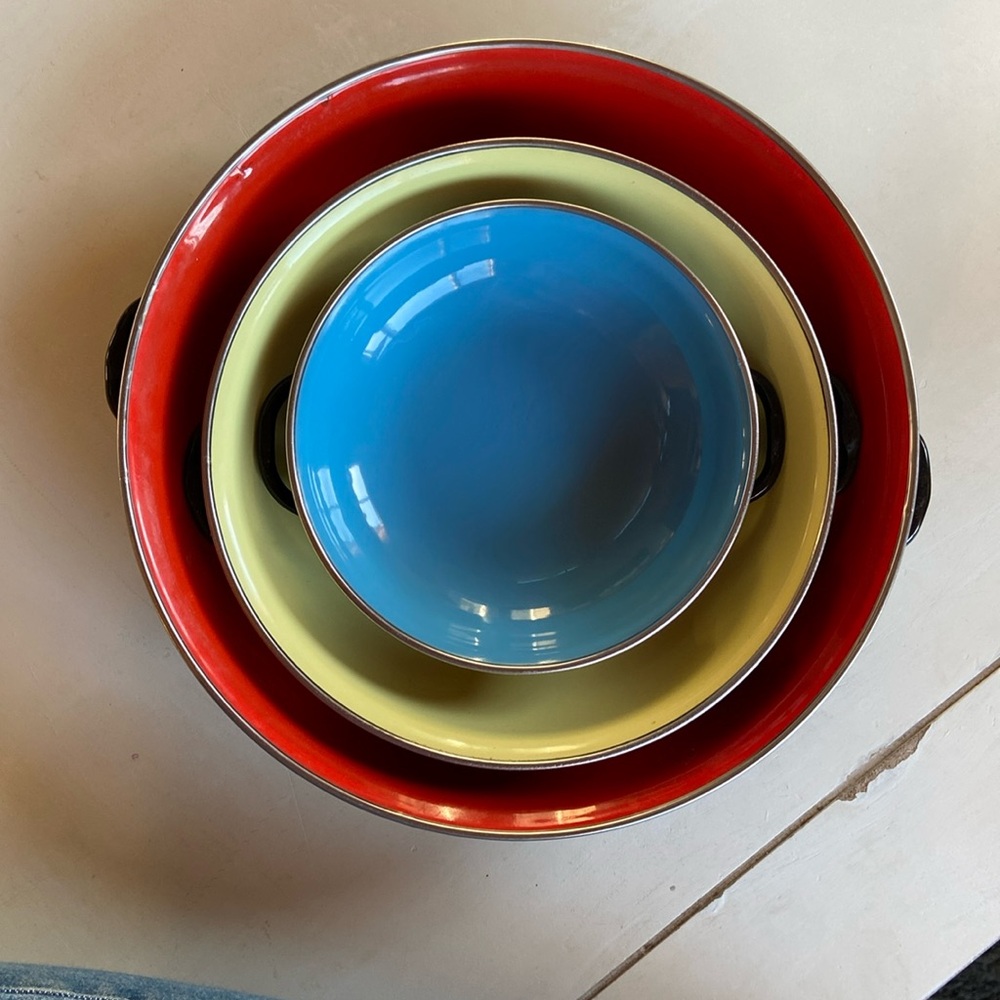 Yugoslav enameled vintage nesting skillets from the sixties